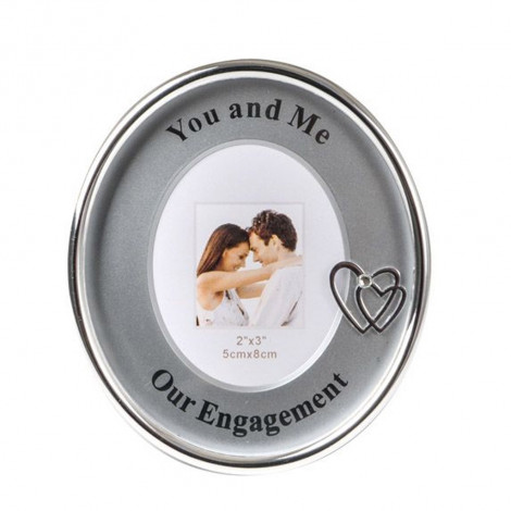 Oval  Frame 2X3” Engagement