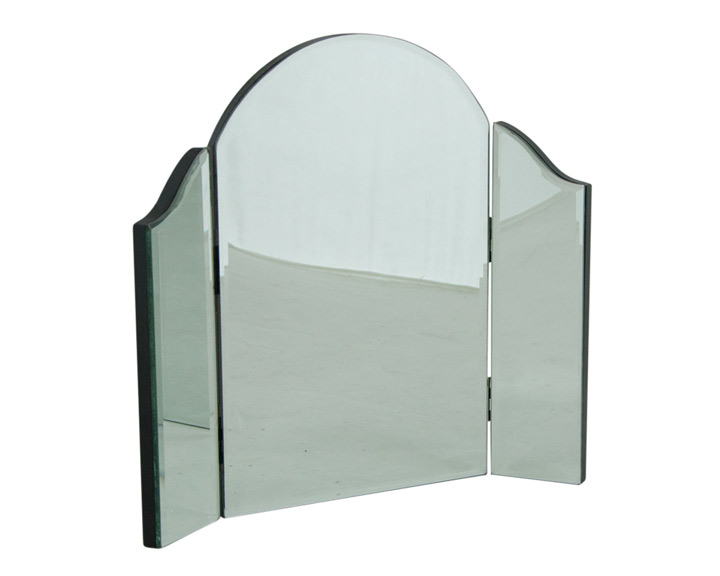 13. S&P 'Shine' Folded Stand Mirror